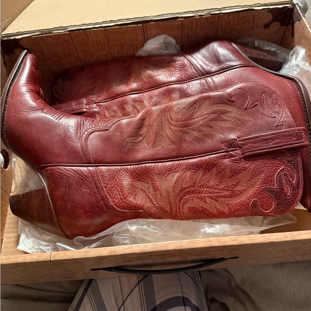 Charlie 1 Horse Western Heeled Boots - Red